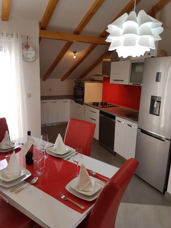 Apartment Vrba Supetar Luaran gambar